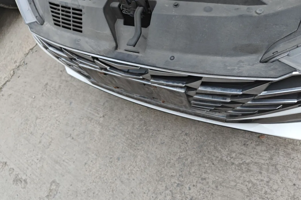 Hyundai Elantra 2022 1.5L CVT LUX Premium Edition