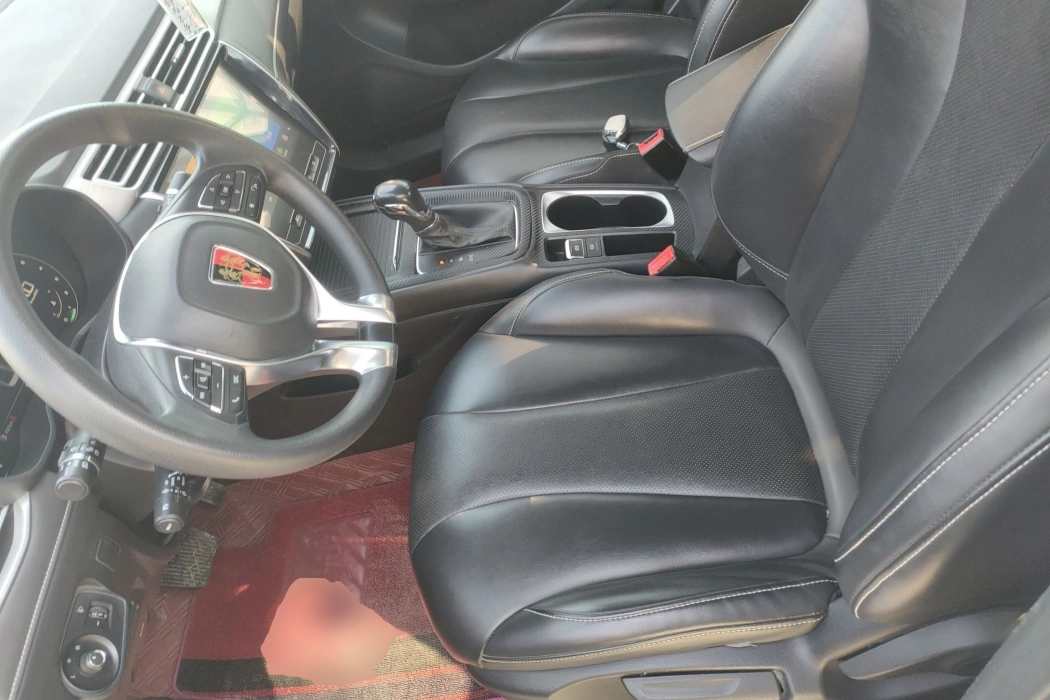 Roewe i5 2020 1.5L automatic 4G Interconnection Linghao Ultimate Edition