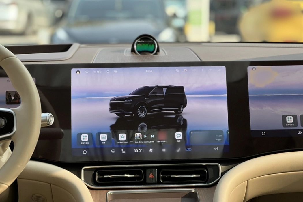 Фото машины 23