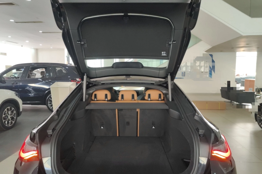 Фото машины 10