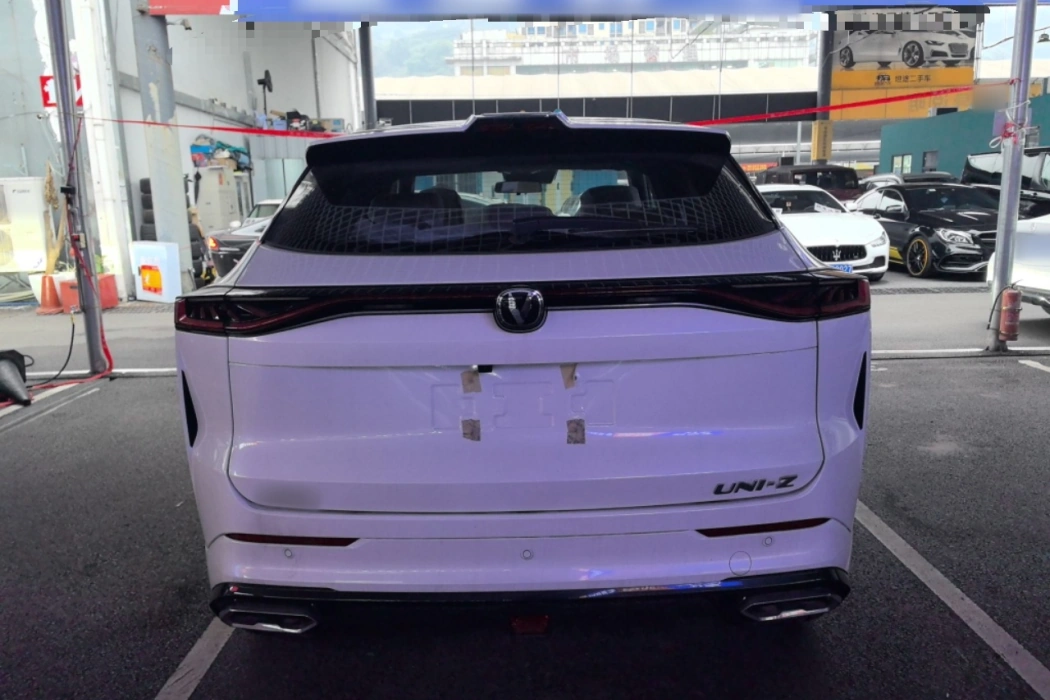 Changan UNI-Z New Energy 2024 Blue Whale Smart iDD 125km Transcendent Type