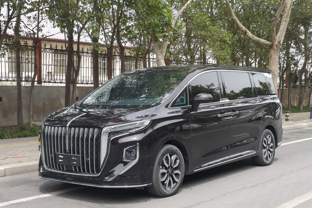 Hongqi HQ9 2023 Model 2.0T Zhilian Flag Rhyme Version