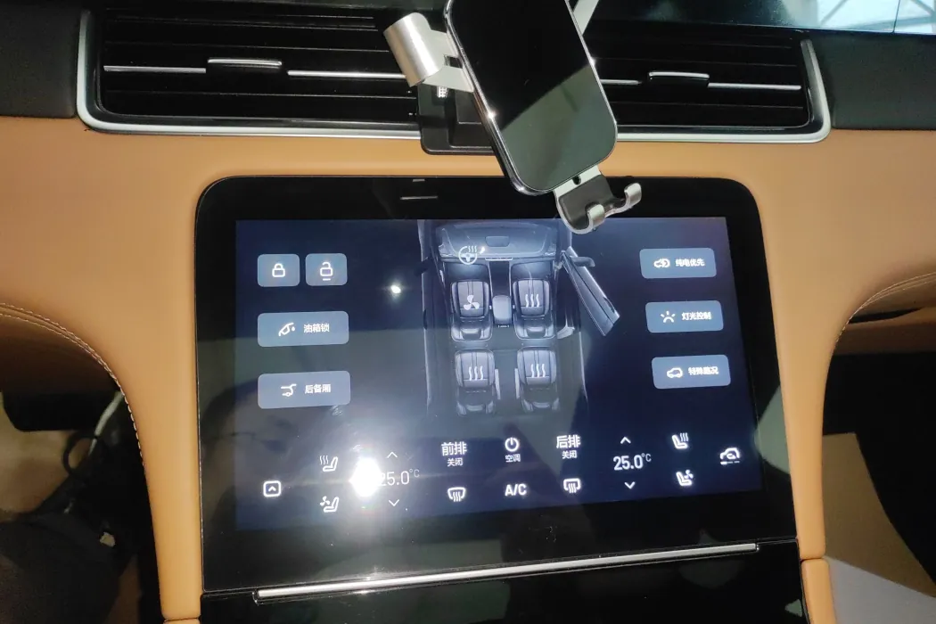 Ideal Car Ideal ONE 2020 Extended Range 6-seater version