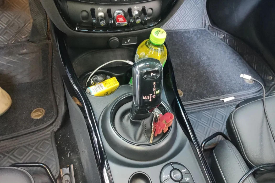 MINI Clubman 2023 1.5T White Shirt Special Edition