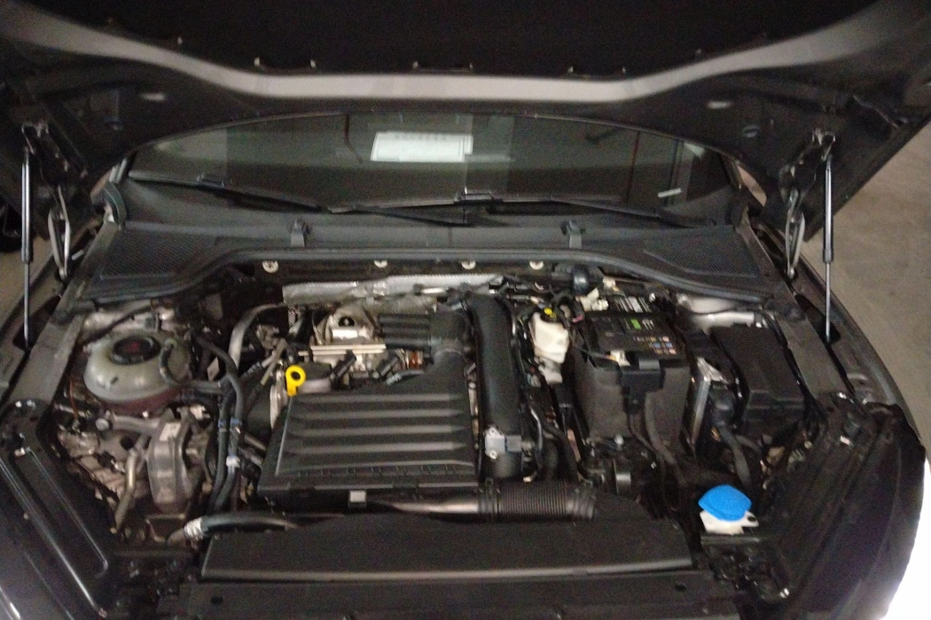 Skoda Octavia 2022 PRO ZI280 Premium Edition