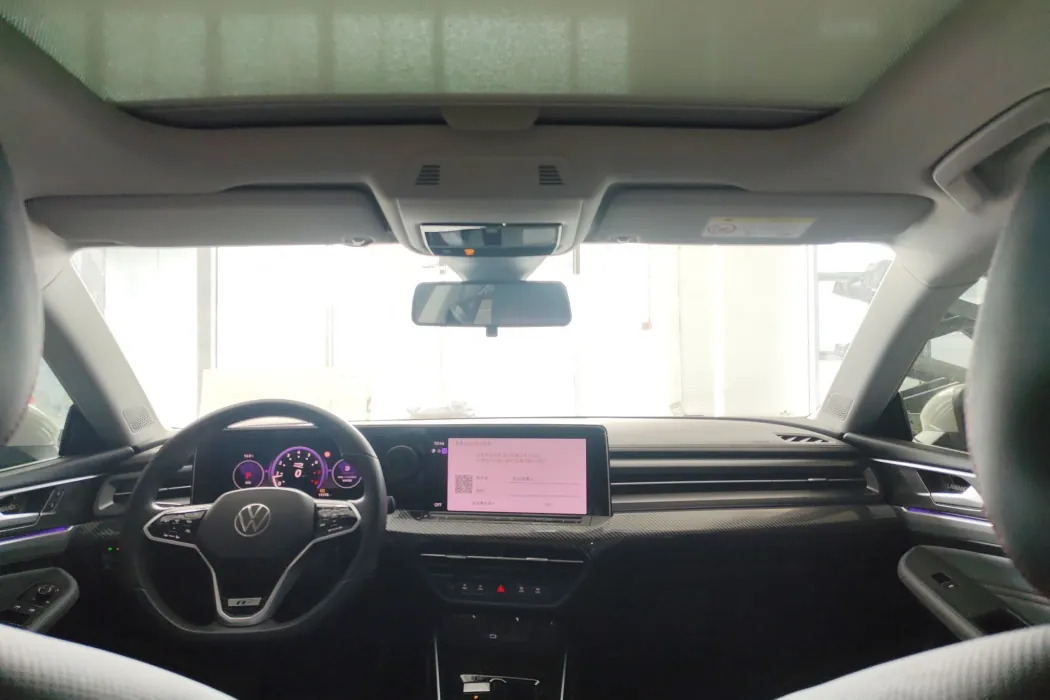 Tesla 2015 Model S P90D