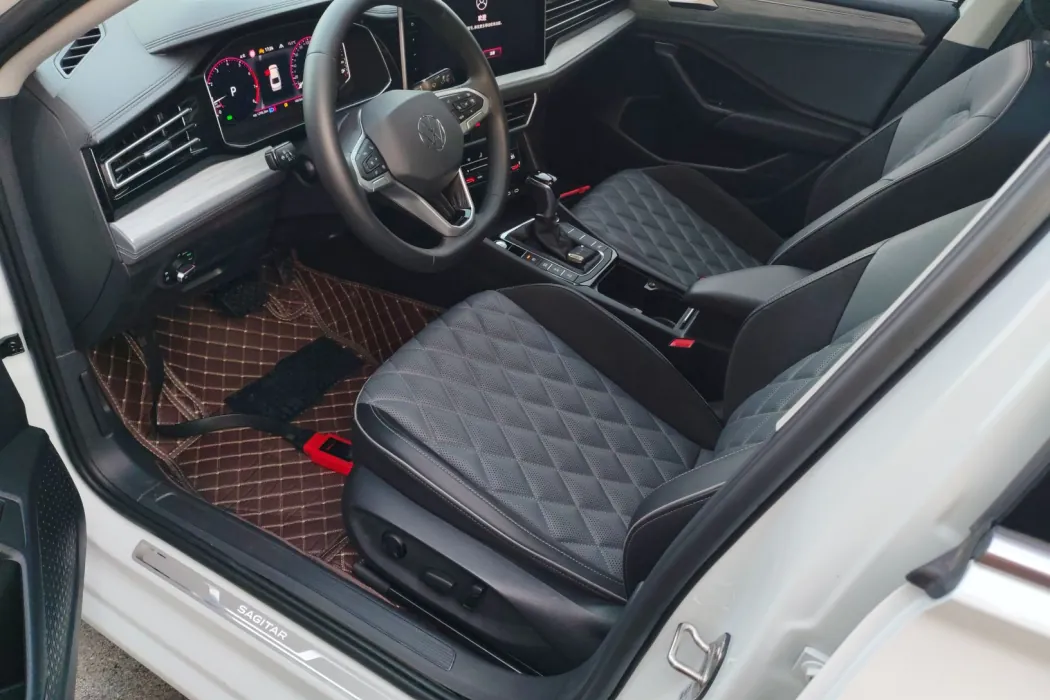 Фото машины 26