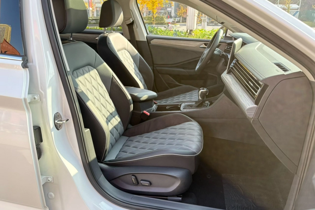 Фото машины 23