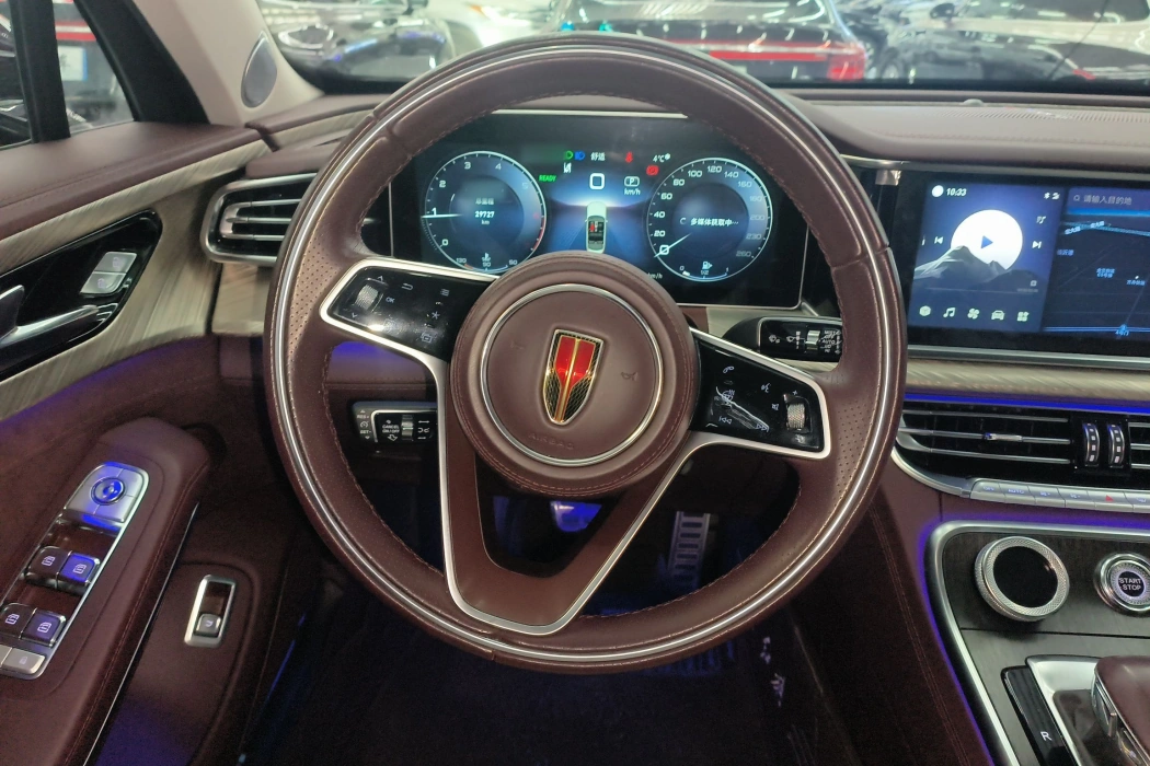 Фото машины 24