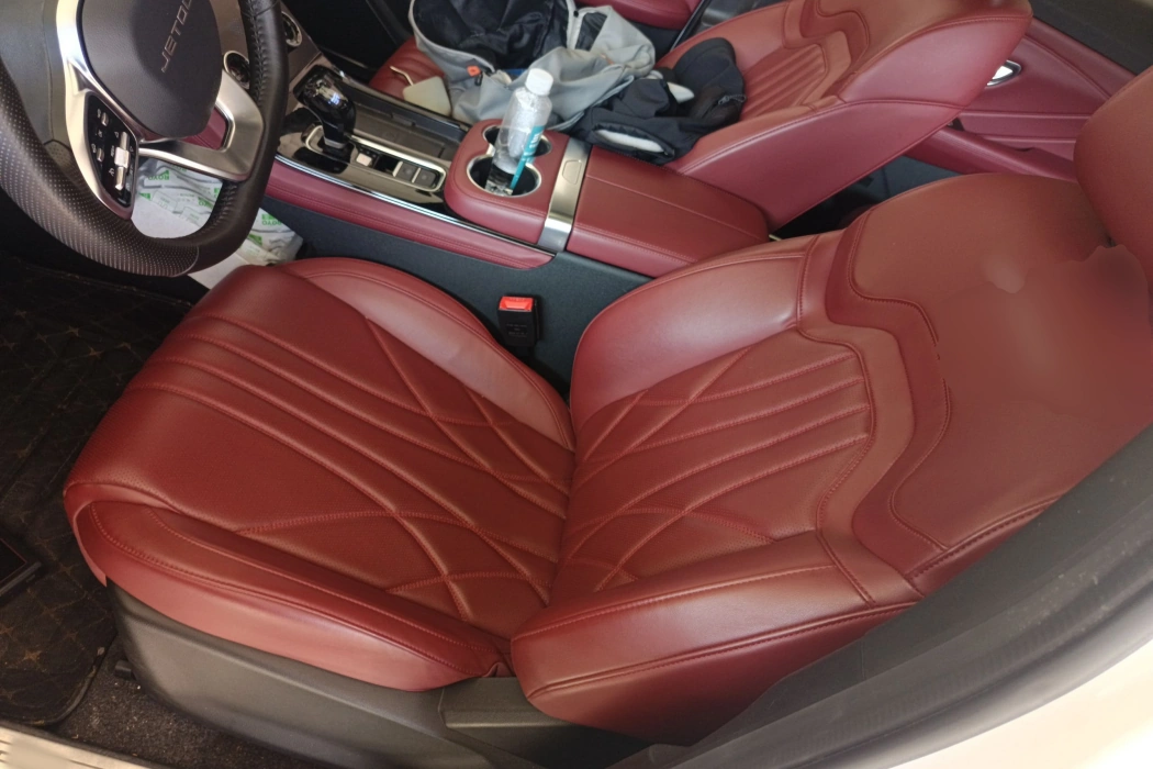 Jietu X70 PLUS 2025 1.5T Ultimate Edition 5 Seats