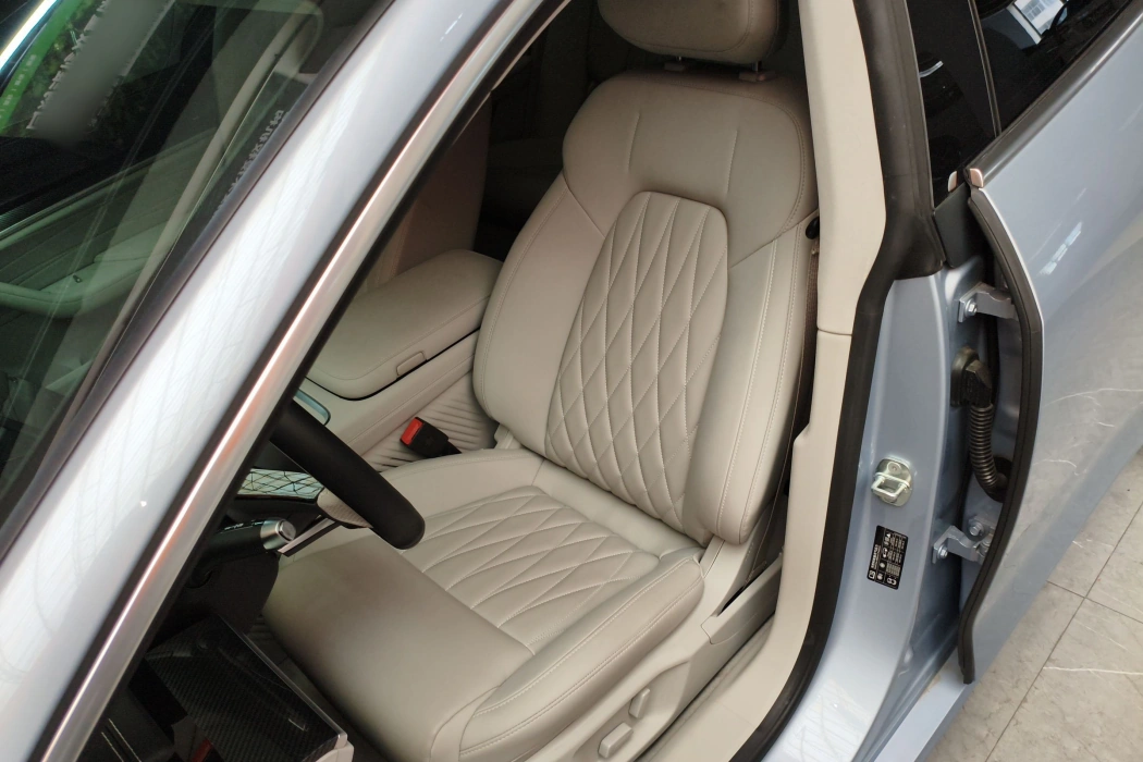 Nezha Automobile Nezha S Hunting Outfit 2024 Extended Range 300 Standard Edition