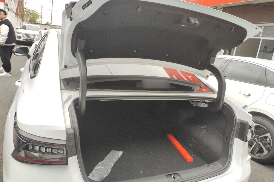 Chery Fengyun A8 2024 Model 127 Wind-by-wind version