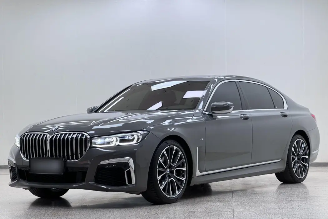 BMW 7 Series 2021 740Li Leader M Sport Package