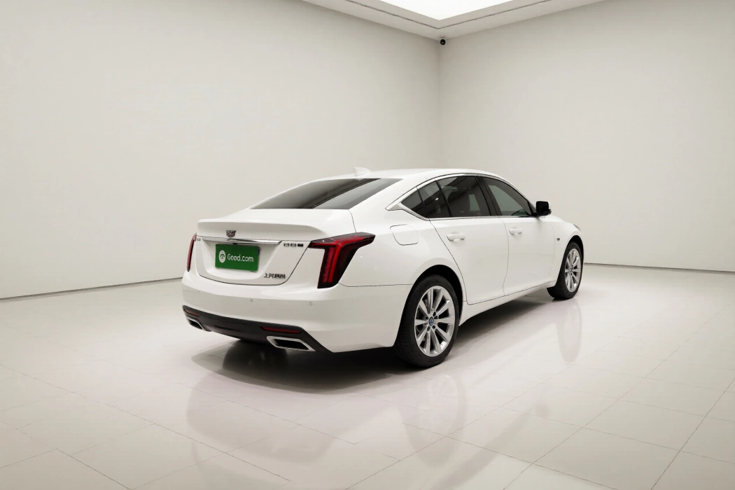 Cadillac CT5 2022 28T fashion type