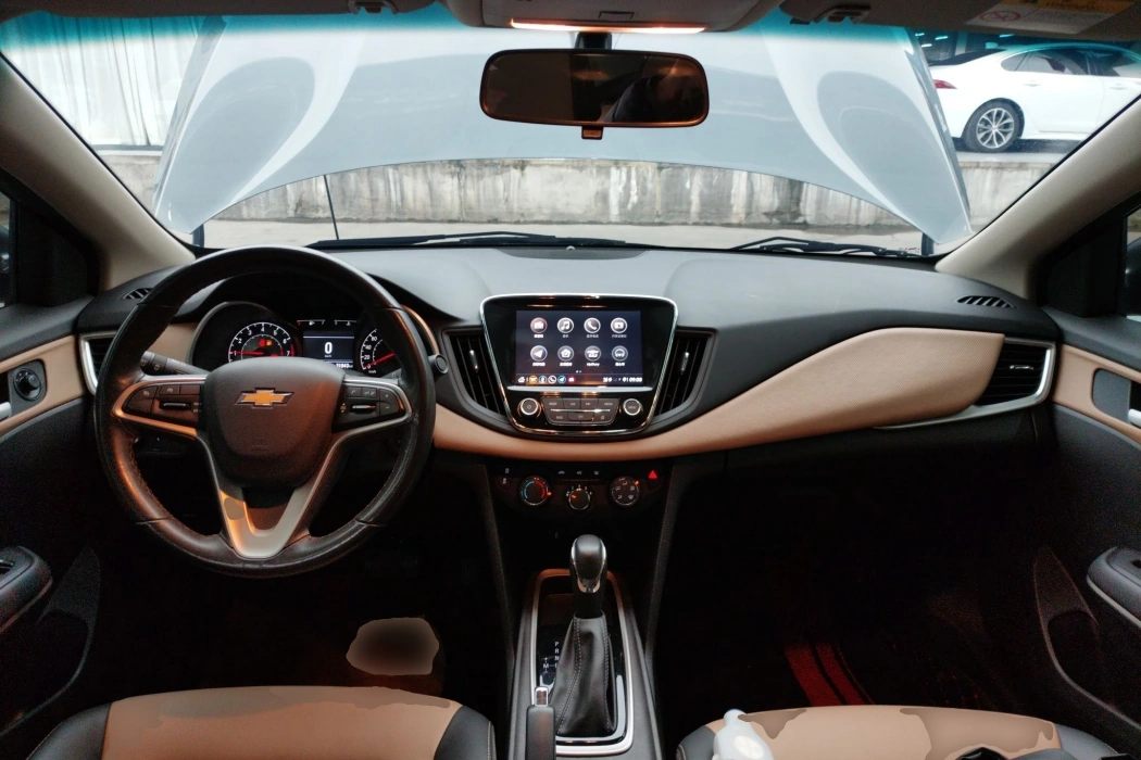 Chevrolet Cruze 2022 Model 320 Automatic Enjoy Sunroof version