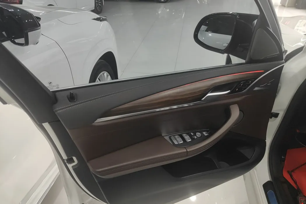 Фото машины 25